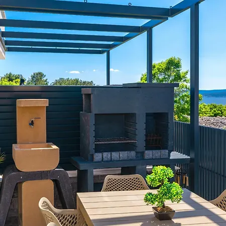 Dogic Apartamento Punat